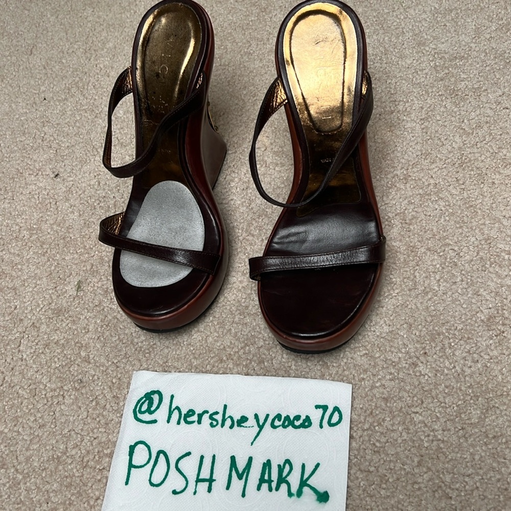 Vintage Vicini Wedge Heel - size 40 - color: Brown